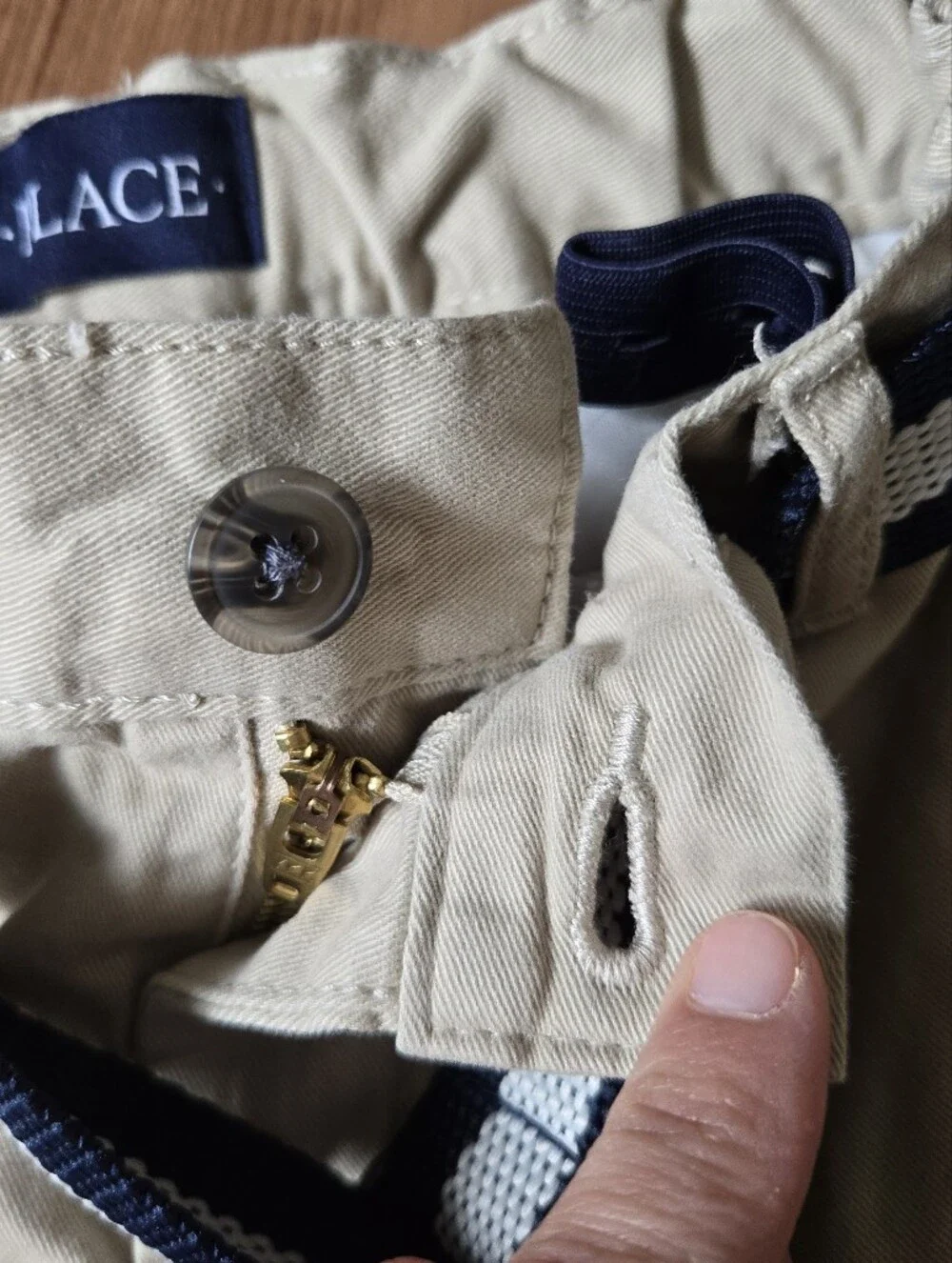 Kids Tan Chino Shorts School Uniform with Navy Woven Belt Sz 8 VGUC